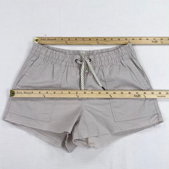 Vuori Women's Vintage Ripstop Drawstring Short Small Gray Outdoors - Picture 7 of 12